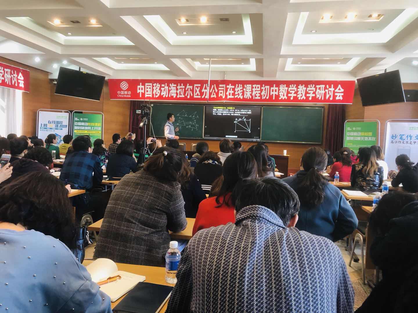 李强1.jpg